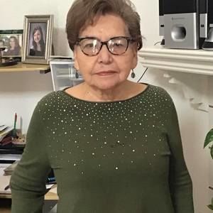 Meet your Posher, Alicia